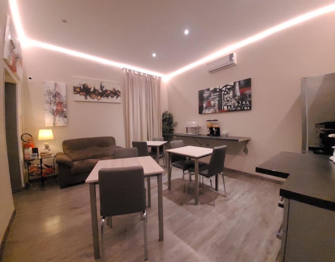 Romantic Dreams Sistina Guest House Esterno foto