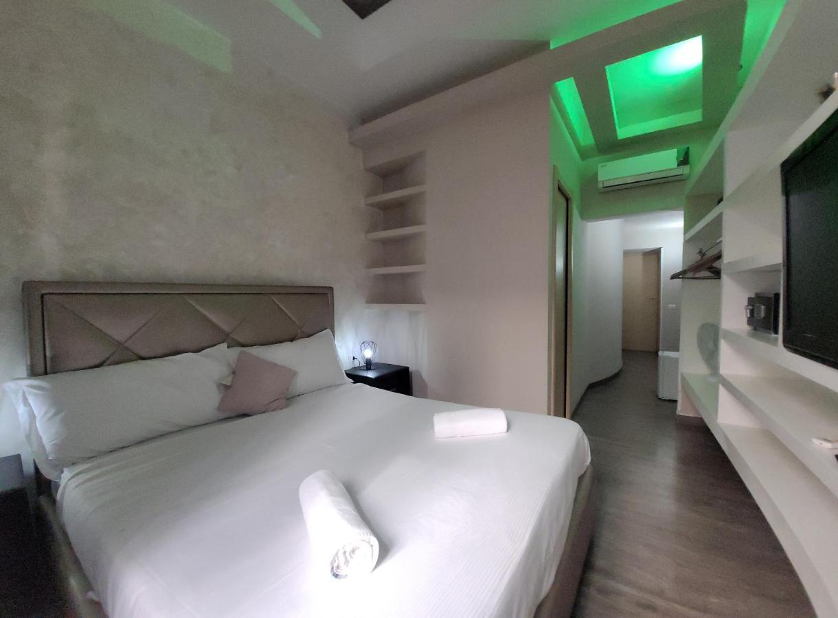 Romantic Dreams Sistina Guest House Esterno foto